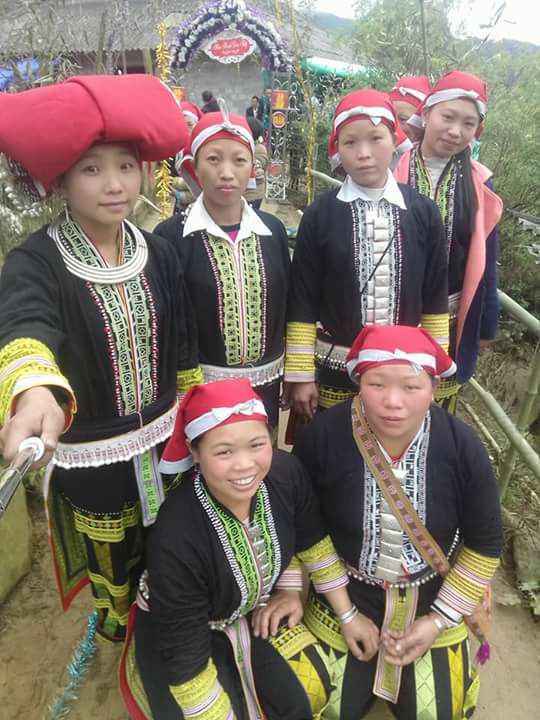 We all need an opportunity for a fresh start, this is how the Dzao do it. The Chinese New Year in Taphin. - Tamay & Me - Handmade in Vietnam