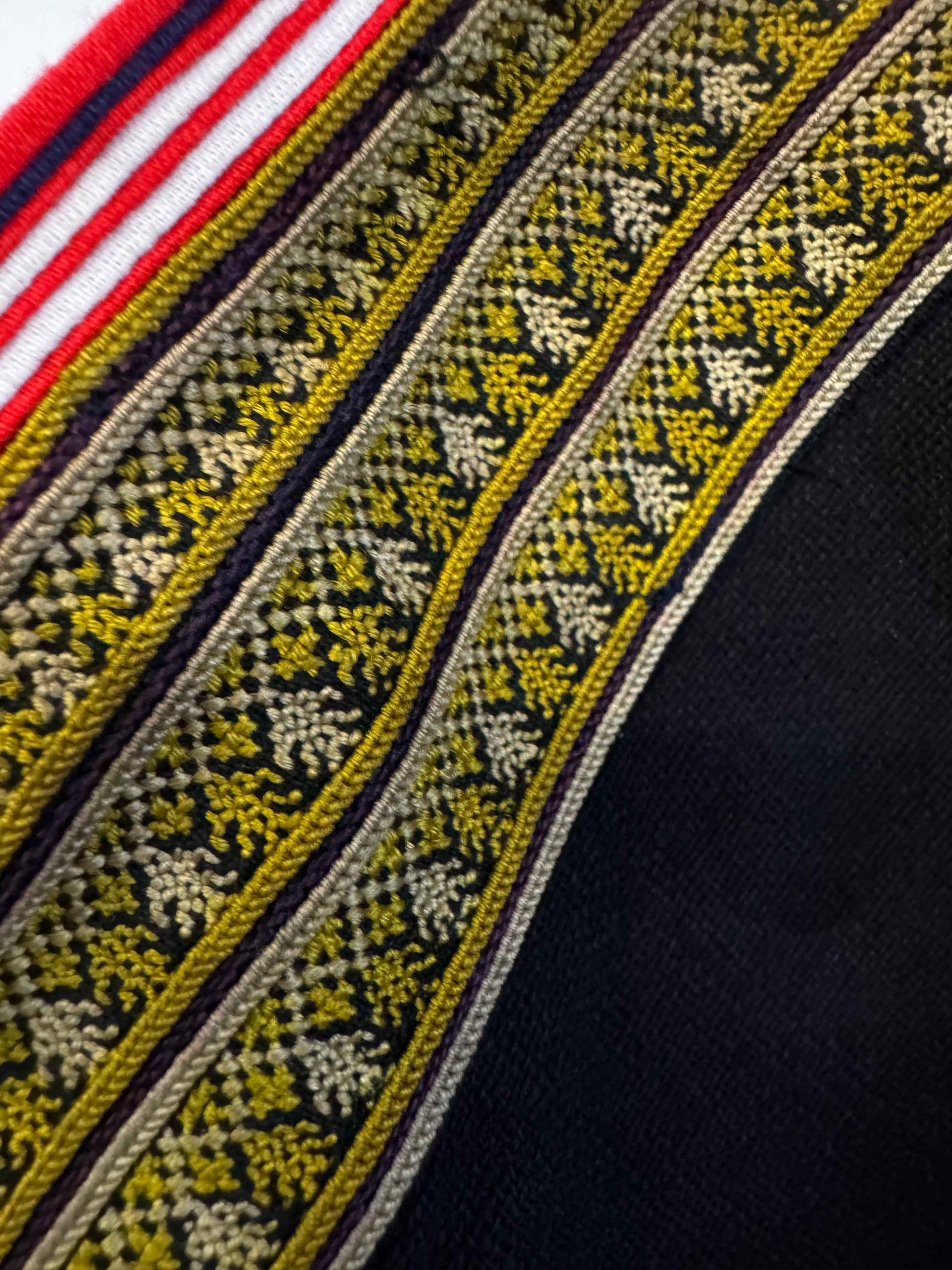 21 Dip Embroidered Jacket Large - Tamay & Me - Handmade in Vietnam